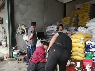 州畜牧技術推廣站強化飼料經營企業監管，保障畜牧漁業飼料安全